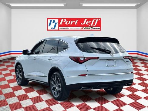 Used 2023 Acura MDX SH-AWD w/ Technology Package image 5