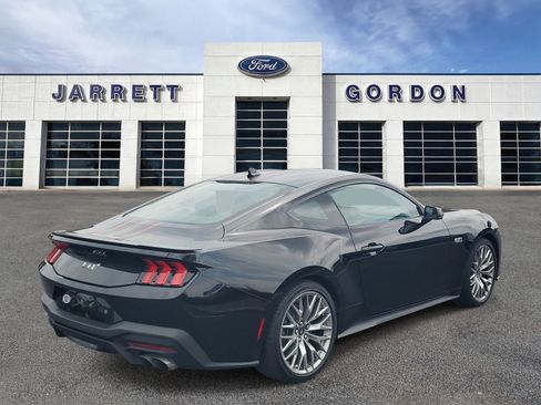 Certified 2025 Ford Mustang GT Premium RWD image 4