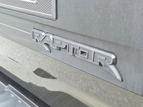 Used 2024 Ford F150 Raptor AWD/4WD image 8