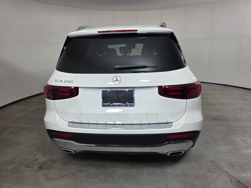 New 2026 Mercedes-Benz GLB 250 image 5