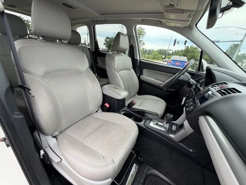 Used 2015 Subaru Forester 2.5i Limited w/ Popular Package #2 AWD/4WD image 15