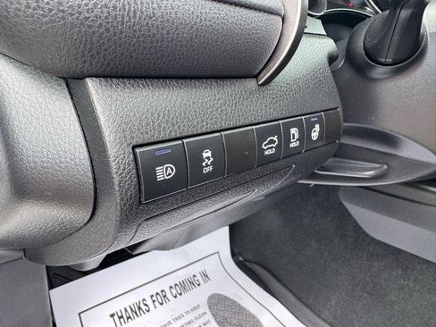 Used 2022 Toyota Camry XSE AWD/4WD image 14