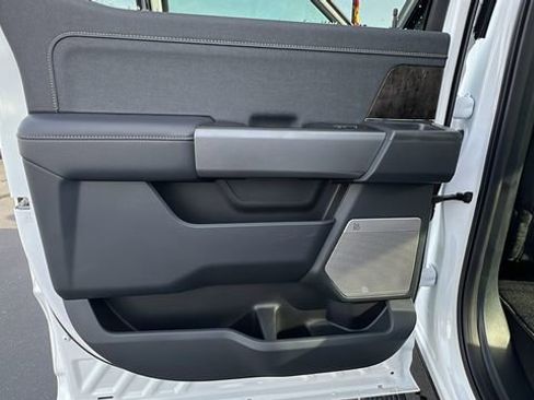 New 2025 Ford F250 Lariat w/ FX4 Off-Road Package image 15