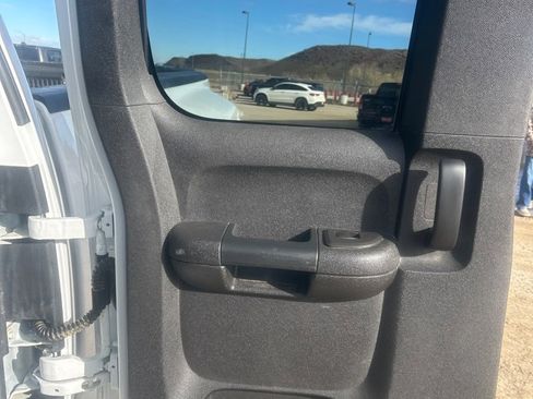 Used 2012 GMC Sierra 3500 SLE image 12