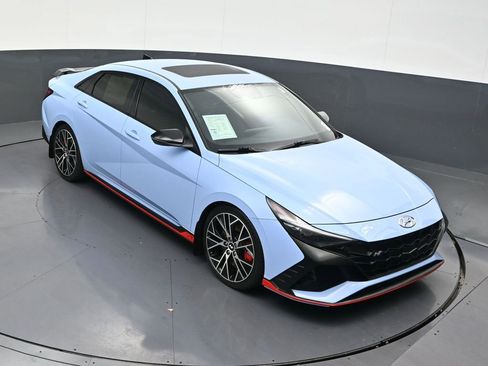 Used 2023 Hyundai Elantra N Base image 23
