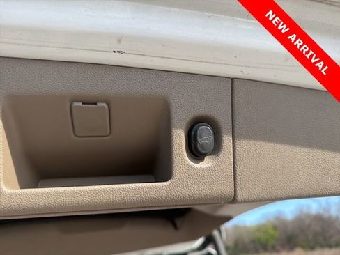 Used 2017 Chevrolet Tahoe LT w/ Luxury Package image 25