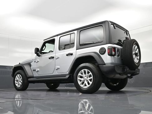 Used 2023 Jeep Wrangler Unlimited Sport AWD/4WD image 21