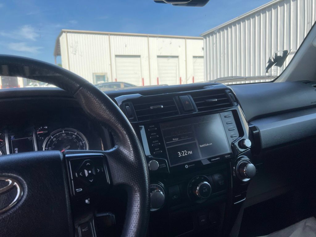 Used 2021 Toyota 4Runner TRD Off-Road AWD/4WD image 24