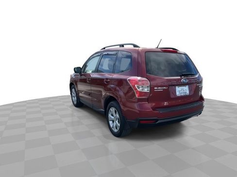 Used 2015 Subaru Forester 2.5i Premium AWD/4WD image 7