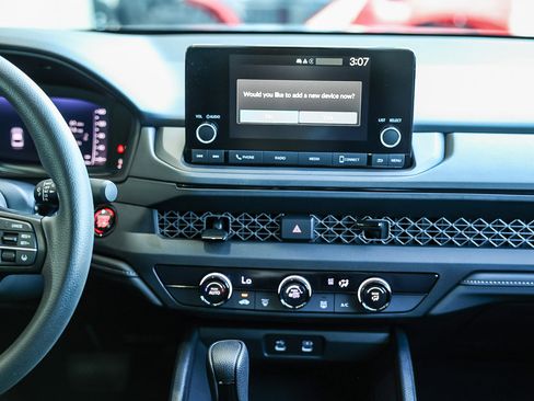 Used 2024 Honda Accord LX image 19