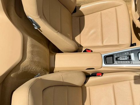 Used 2013 Porsche Boxster RWD image 29