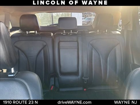 Certified 2022 Lincoln Nautilus Reserve image 15