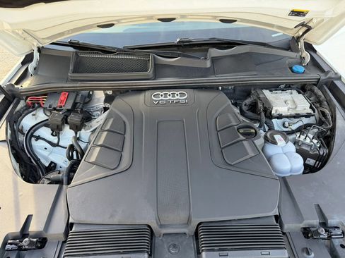 Used 2017 Audi Q7 3.0T Premium Plus AWD/4WD image 37