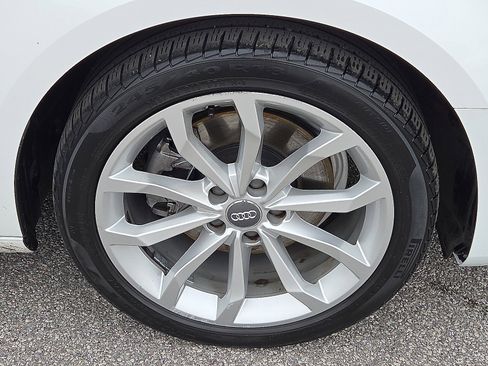 Used 2019 Audi A4 2.0T Premium Plus w/ Premium Plus Package image 7