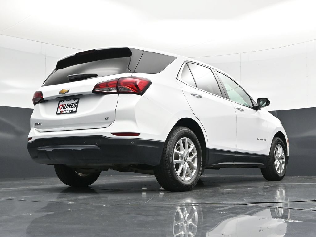 Used 2024 Chevrolet Equinox LT FWD image 43