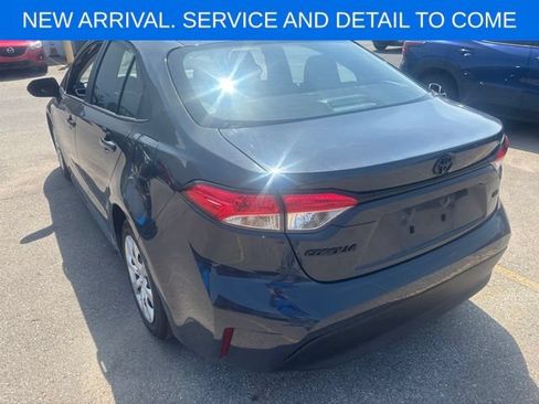 Used 2025 Toyota Corolla LE FWD image 10