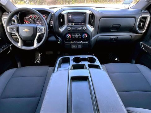 Certified 2022 Chevrolet Silverado 1500 LT image 15