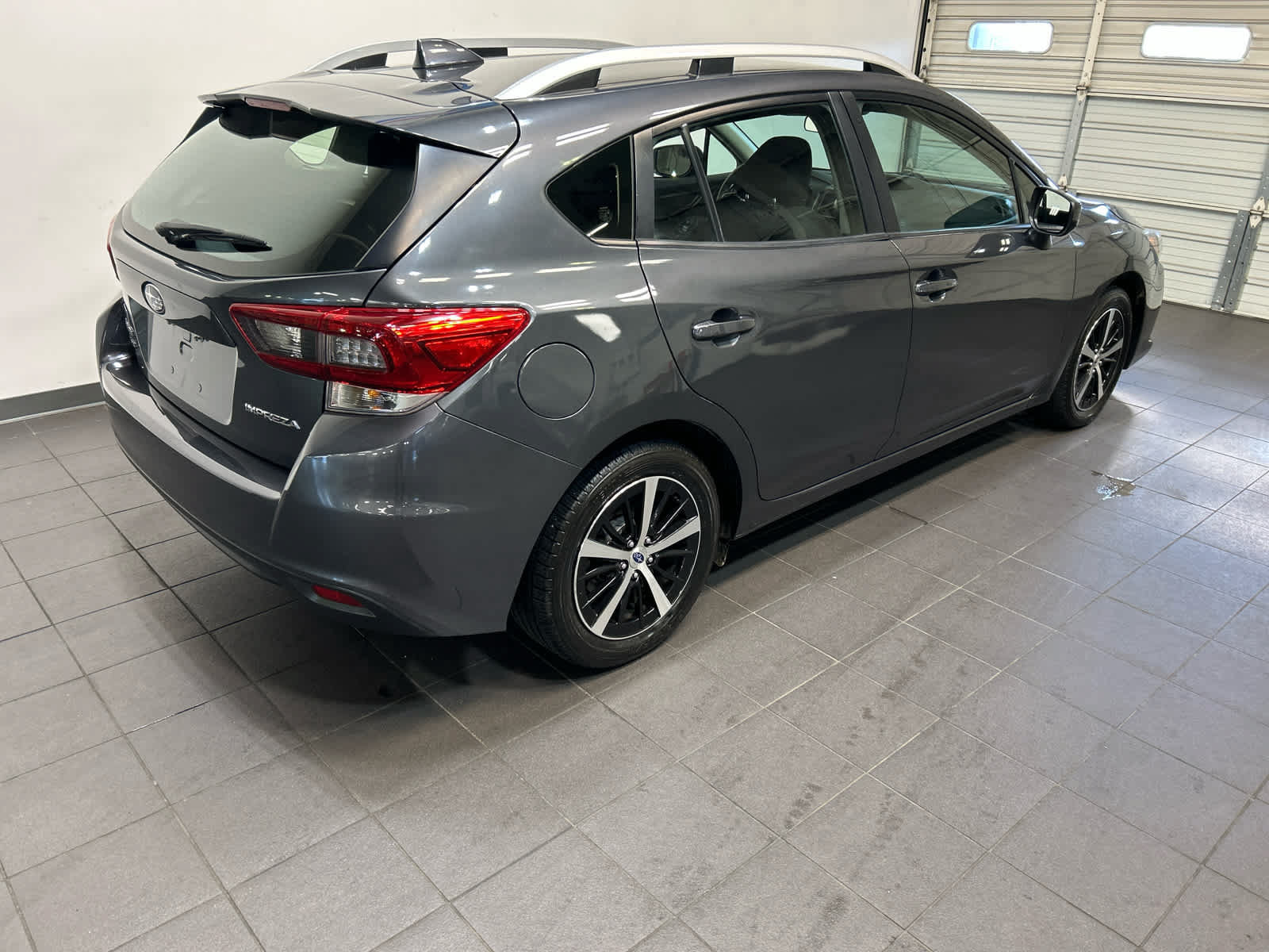 Used 2021 Subaru Impreza 2.0i Premium AWD/4WD image 3