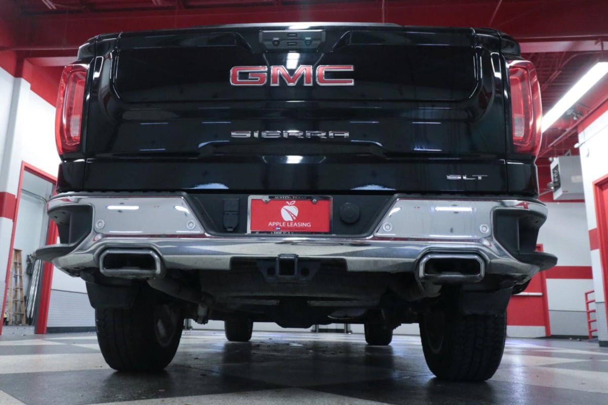Used 2023 GMC Sierra 1500 SLT AWD/4WD image 42