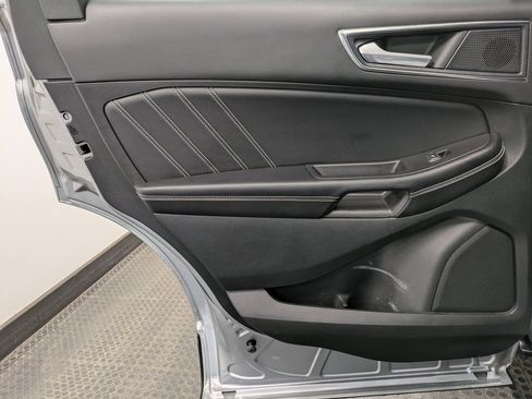 Used 2022 Ford Edge ST w/ Equipment Group 401A image 22