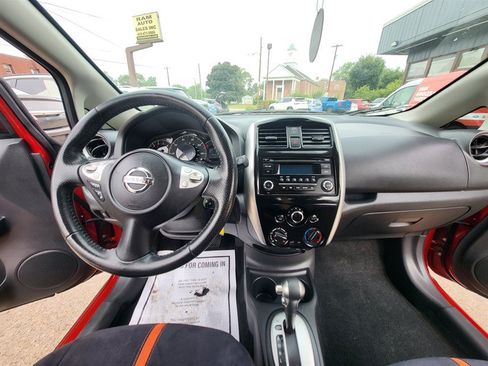 Used 2015 Nissan Versa Note SR FWD image 14