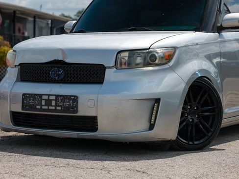 Used 2008 Scion xB FWD image 28