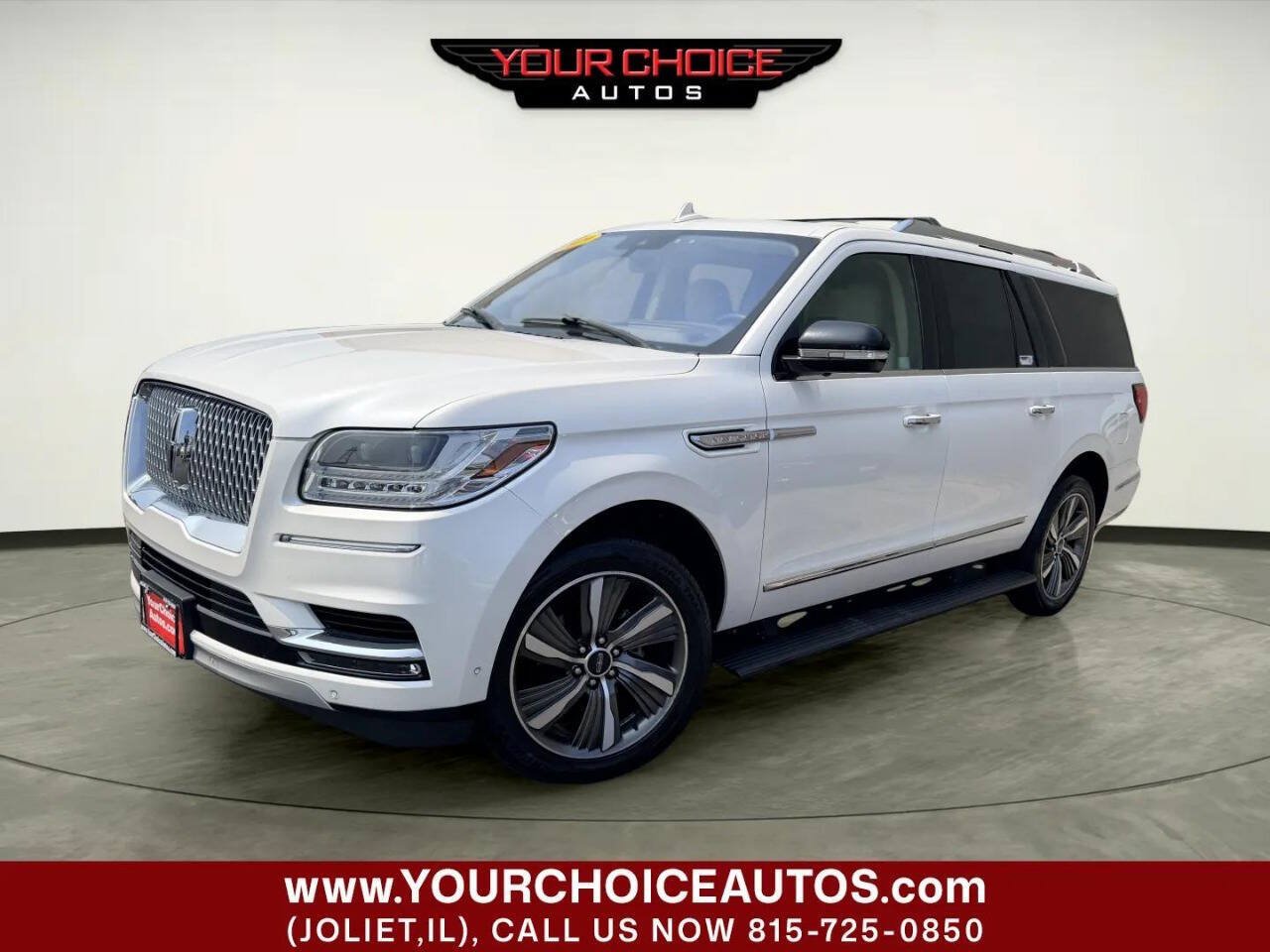Used 2019 Lincoln Navigator L Reserve AWD/4WD image 2