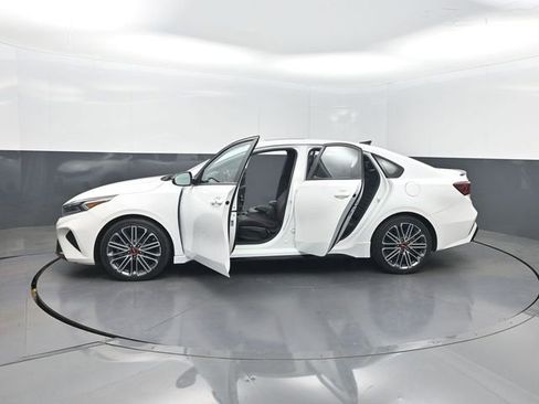 Used 2023 Kia Forte GT FWD image 39