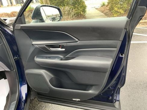 Certified 2024 Toyota Grand Highlander AWD Hybrid image 13