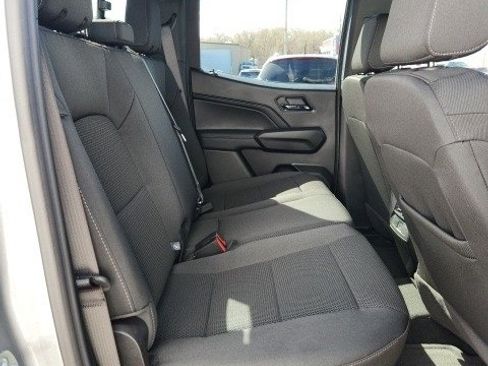 New 2025 GMC Canyon Elevation w/ Convenience Package image 9