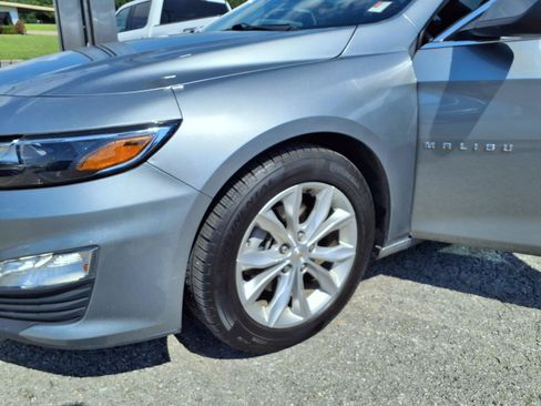 Used 2024 Chevrolet Malibu LT FWD image 18