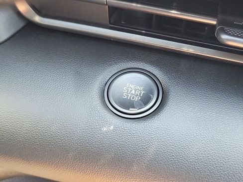New 2026 Hyundai Elantra SEL Sport FWD image 10