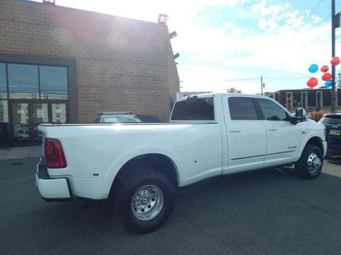 Used 2025 RAM 3500 Limited image 5