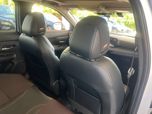 Used 2025 Nissan Kicks SR w/ SR Premium Package AWD/4WD image 16