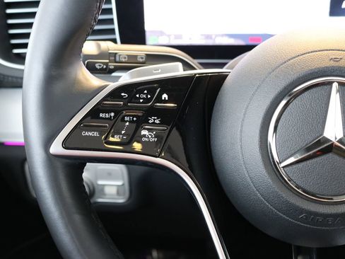 Used 2025 Mercedes-Benz GLS 450 4MATIC image 55