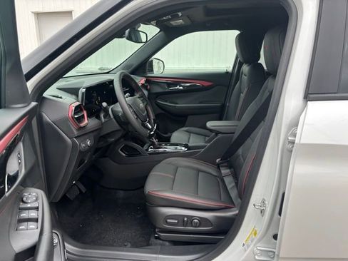 New 2026 Chevrolet TrailBlazer RS w/ Convenience Package FWD image 12