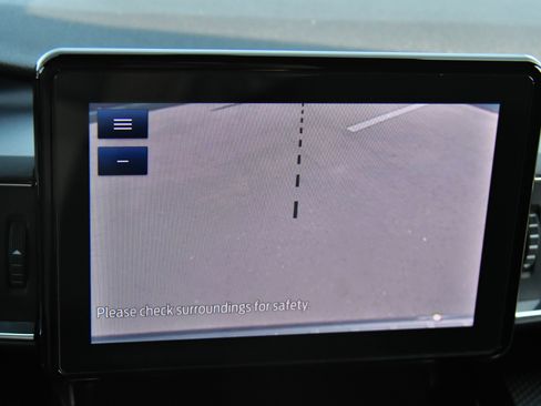 Used 2023 Ford Explorer ST-Line w/ Class IV Trailer Tow Package image 19