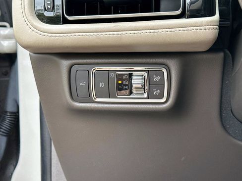 Used 2020 Lincoln Aviator Reserve w/ Equipment Group 202A image 29