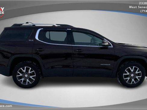 Used 2021 GMC Acadia SLE w/ Driver Convenience Package image 4