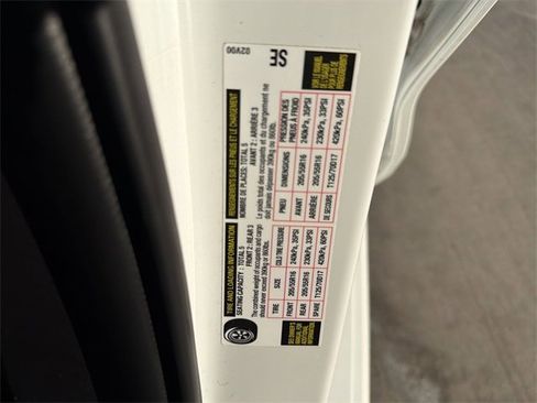 Certified 2024 Toyota Corolla LE image 33