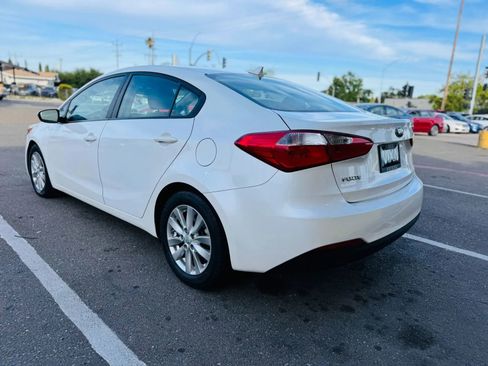 Used 2016 Kia Forte LX w/ LX Popular Plus Package FWD image 7