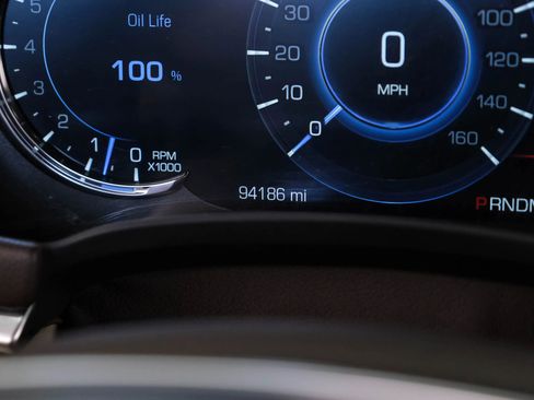 Used 2016 Cadillac XTS Premium FWD image 19