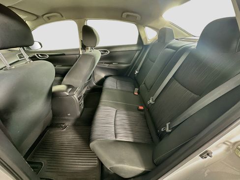 Used 2019 Nissan Sentra SV FWD image 25