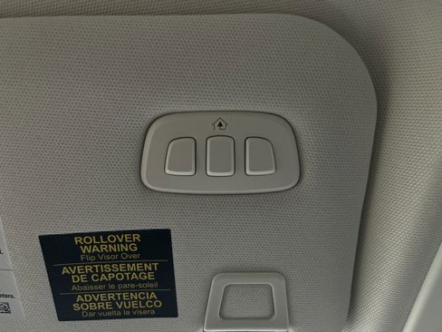 Used 2021 Lincoln Corsair Grand Touring w/ Equipment Group 301A AWD/4WD image 27