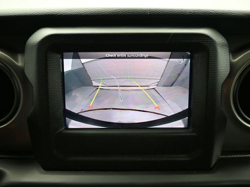 Certified 2022 Jeep Wrangler Unlimited Sport image 23