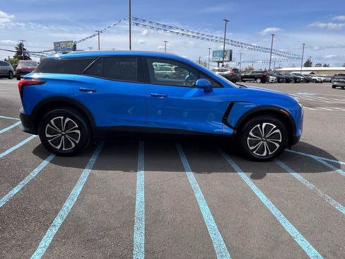 Used 2024 Chevrolet Blazer EV LT AWD/4WD image 6