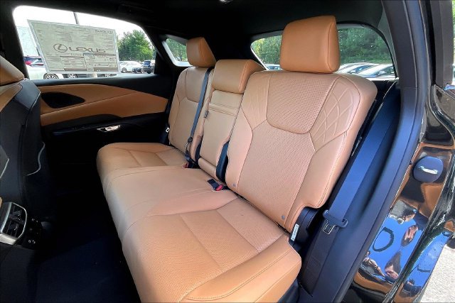 New 2026 Lexus RX 350 w/ Convenience Package AWD/4WD image 10