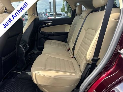 Used 2019 Ford Edge SEL w/ Equipment Group 201A FWD image 14