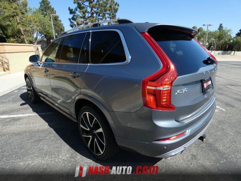Used 2019 Volvo XC90 T6 Momentum w/ Advanced Package AWD/4WD image 10