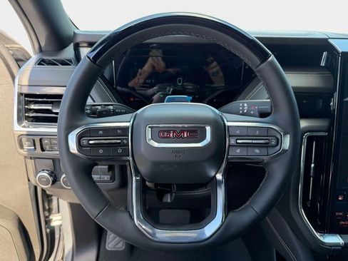 New 2026 GMC Yukon Elevation image 27